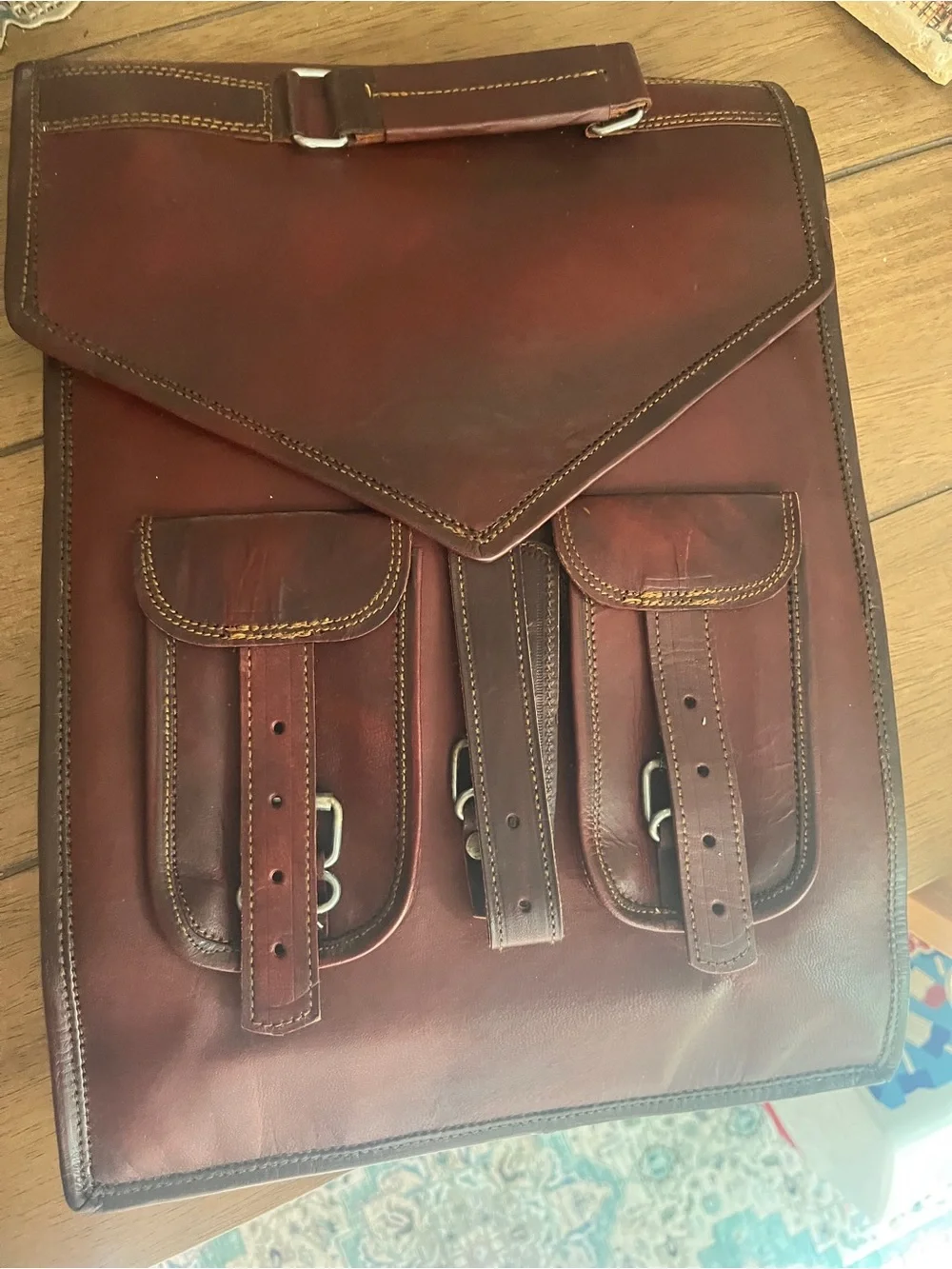 Classic Men's Leather Messenger Bag in Rich Mahogany